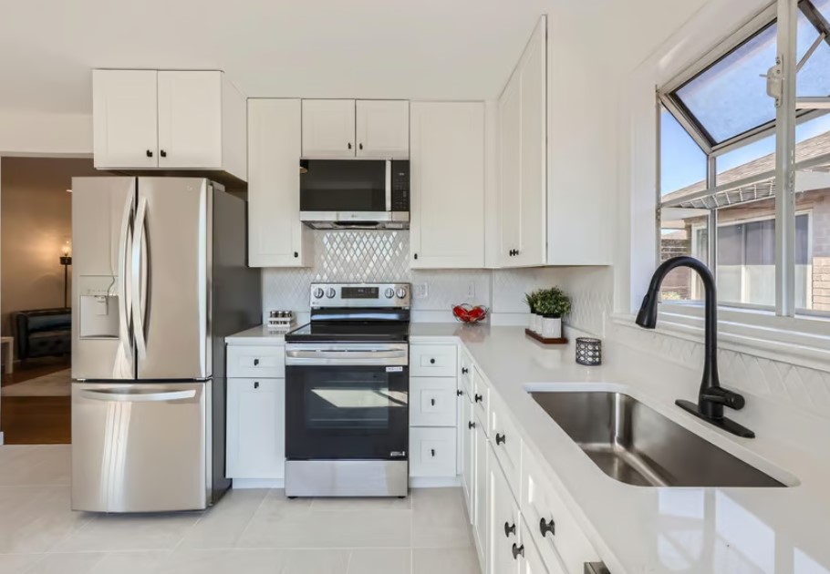 Charming Brick Half Duplex in Northeast Park Hill